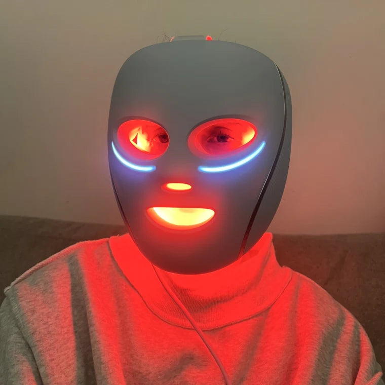 LED light therapy mask lifestyle image